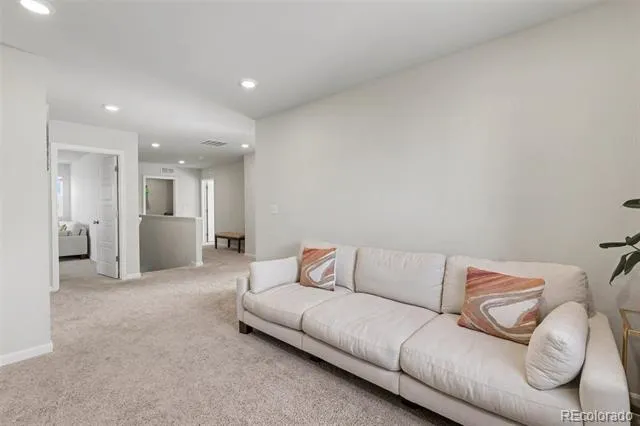 12445 E 101st Drive Commerce City, CO 80022