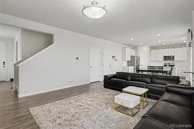12445 E 101st Drive Commerce City, CO 80022