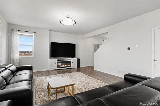 12445 E 101st Drive Commerce City, CO 80022