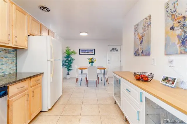 246 Lansing Street Aurora, CO 80010