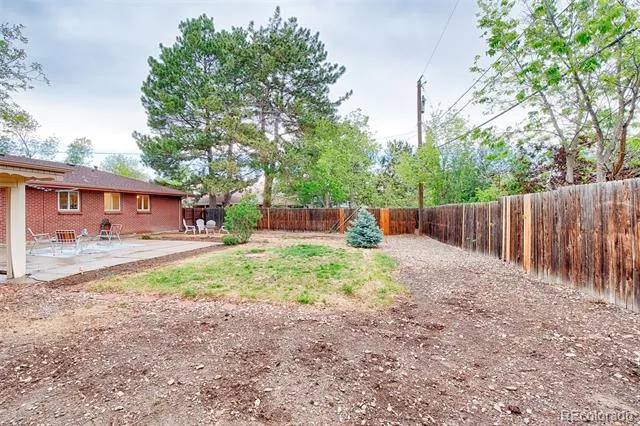 246 Lansing Street Aurora, CO 80010