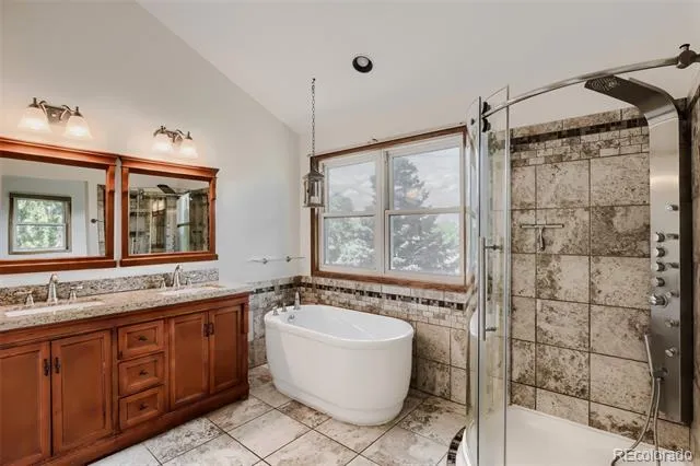 9399 Yale Lane Highlands Ranch, CO 80130