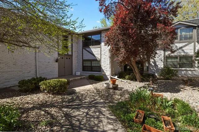 5751 E Ithaca Place #4 Denver, CO 80237