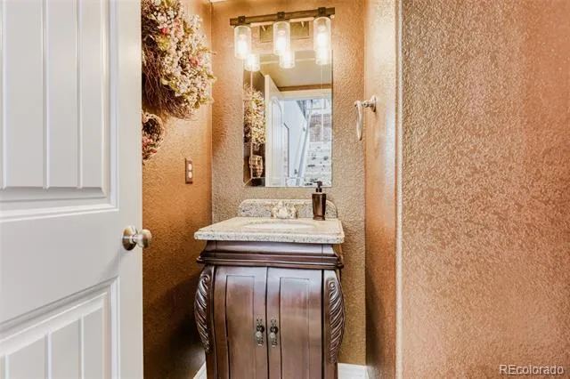 9223 Sori Lane Highlands Ranch, CO 80126