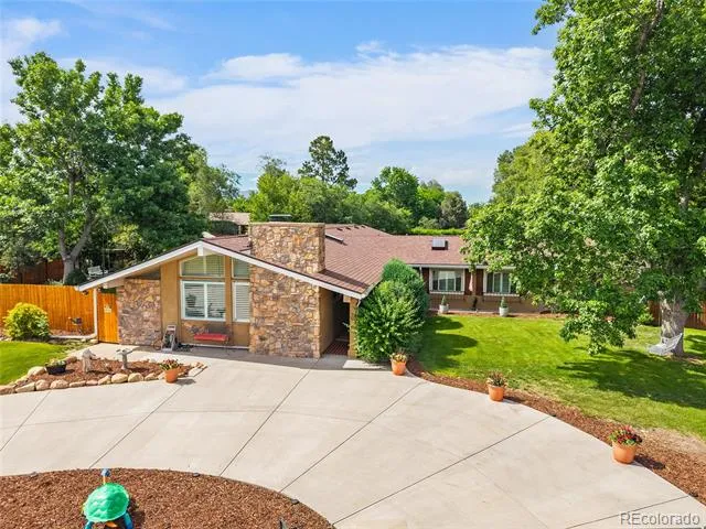 314 Lake Avenue Colorado Springs, CO 80906