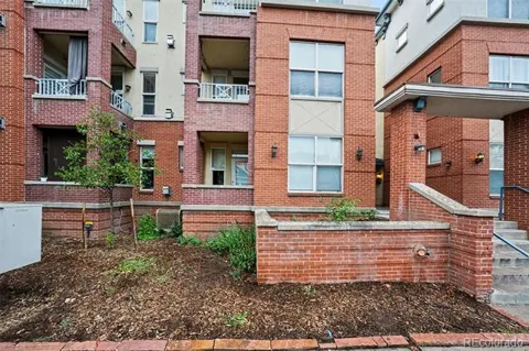 1747 Pearl Street #103