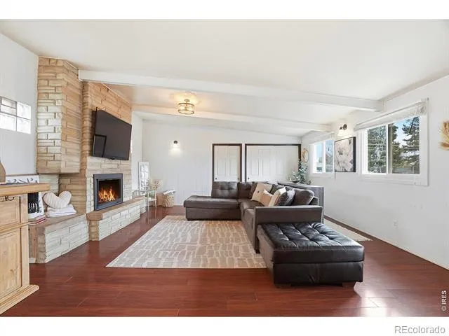 1654 S Perry Street Denver, CO 80219