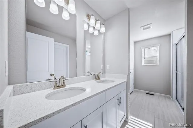 3912 Rome Street Aurora, CO 80019