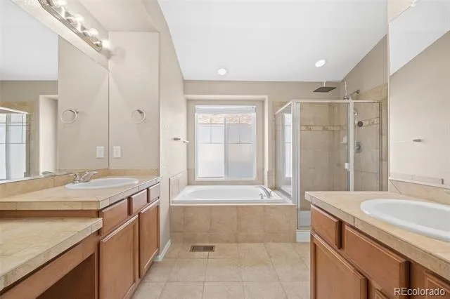 24025 E Wagon Trail Avenue Aurora, CO 80016