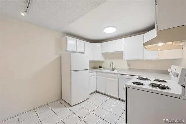 1050 Lafayette Street #108 Denver, CO 80218
