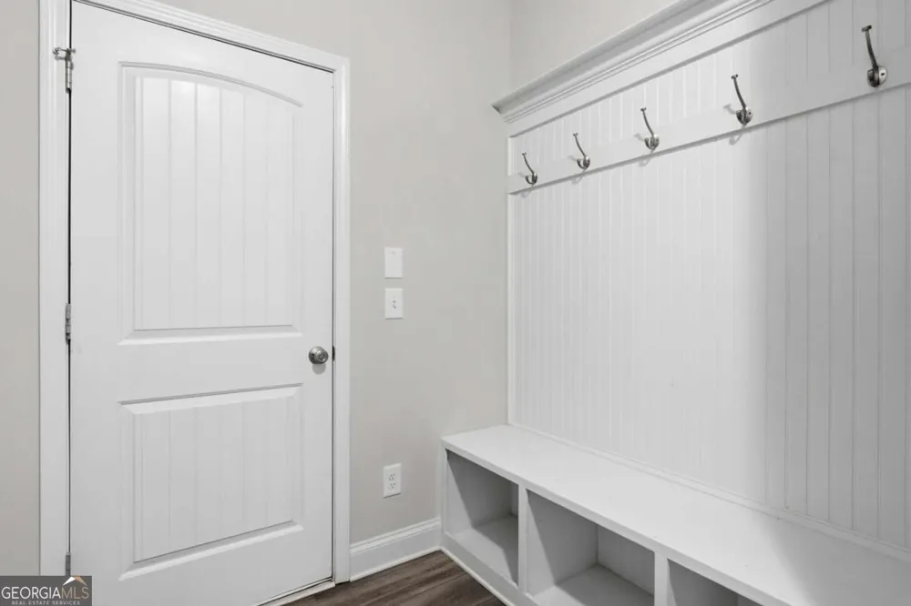 86 Twelve Oaks DR SE Cartersville, GA 30120