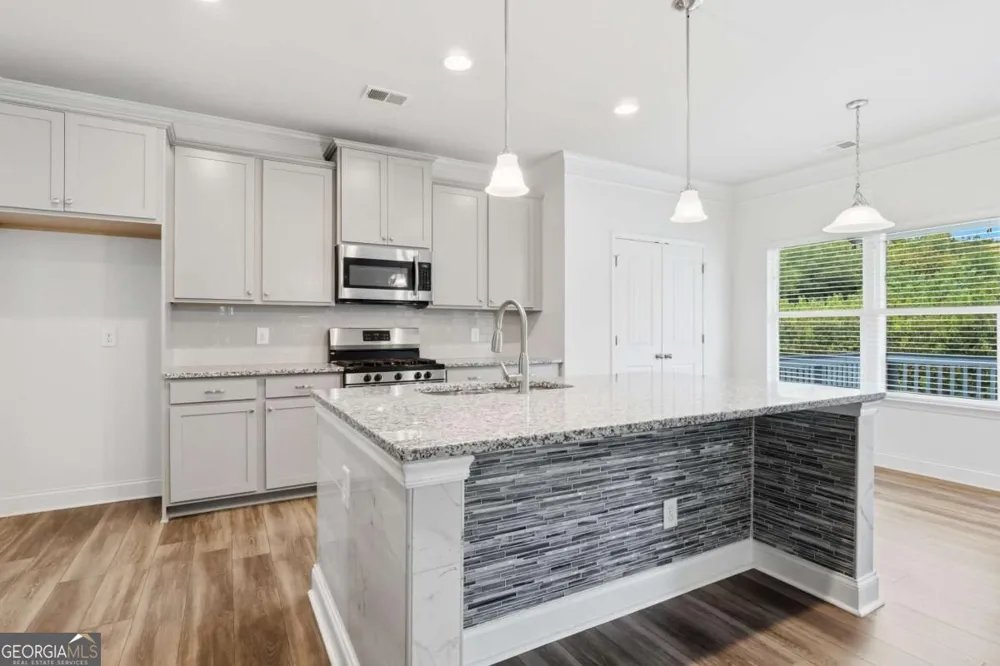 86 Twelve Oaks DR SE Cartersville, GA 30120