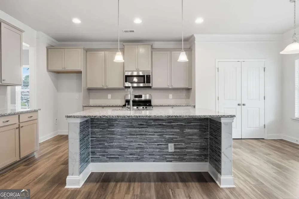 86 Twelve Oaks DR SE Cartersville, GA 30120