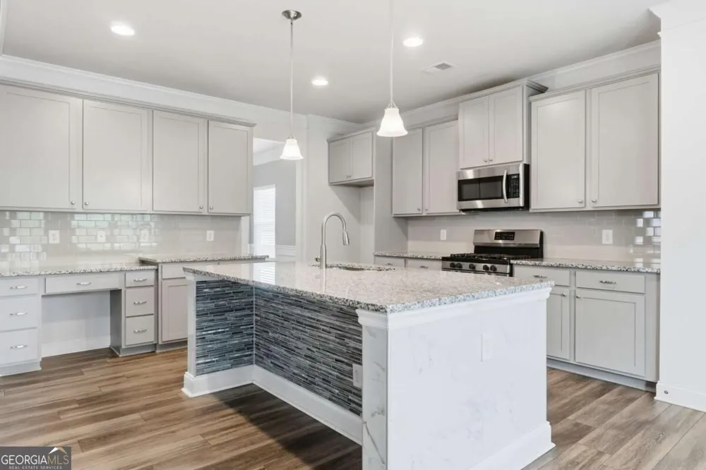 86 Twelve Oaks DR SE Cartersville, GA 30120