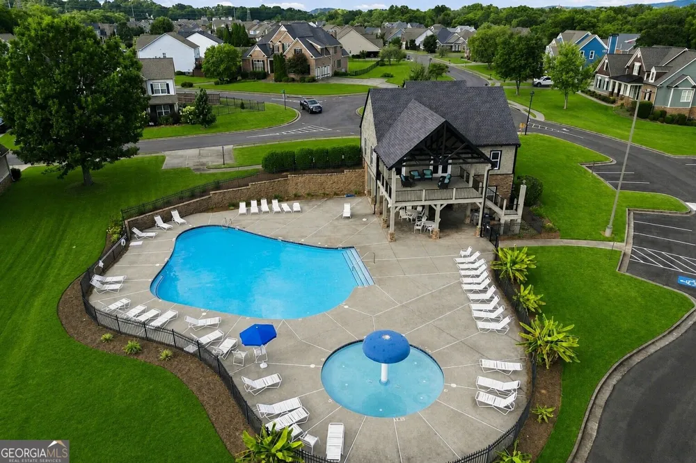 86 Twelve Oaks DR SE Cartersville, GA 30120