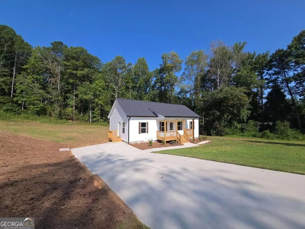 356 Flemister CIR Dallas, GA 30157