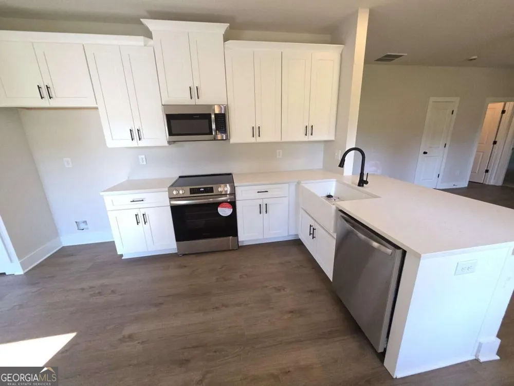 356 Flemister CIR Dallas, GA 30157