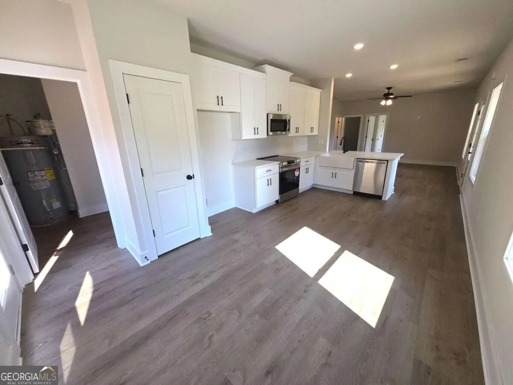 356 Flemister CIR Dallas, GA 30157