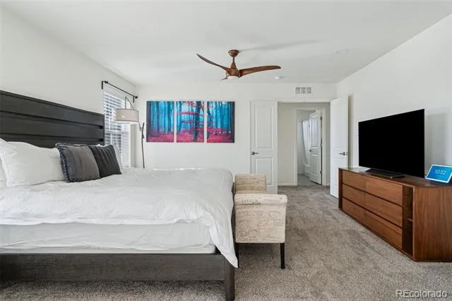 8086 S Grand Baker Way Aurora, CO 80016