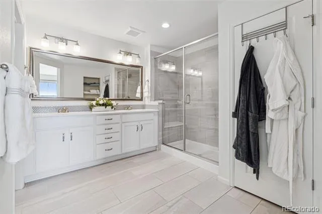 8086 S Grand Baker Way Aurora, CO 80016