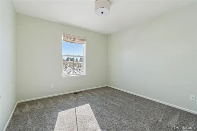 8086 S Grand Baker Way Aurora, CO 80016