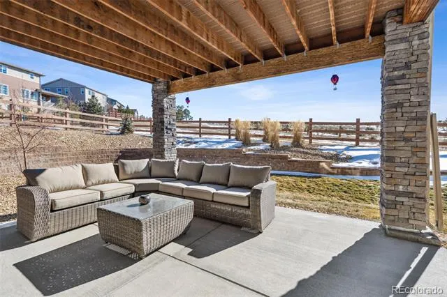 8086 S Grand Baker Way Aurora, CO 80016