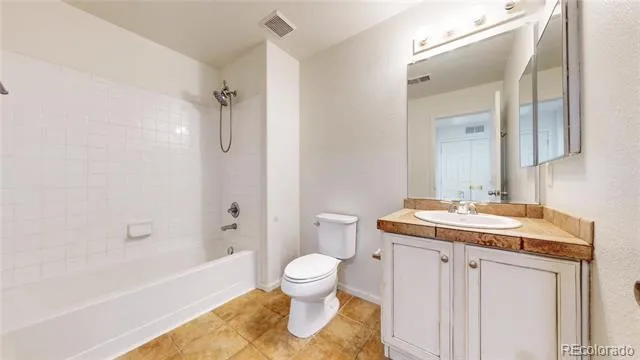 5641 Raleigh Circle Castle Rock, CO 80104
