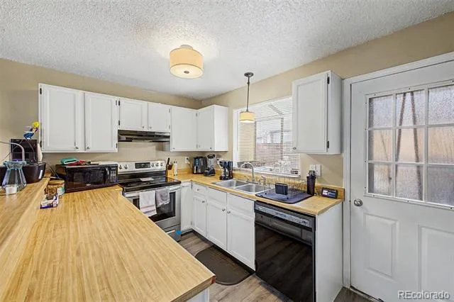 17125 E Chenango Avenue #D Aurora, CO 80015