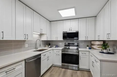 595 S Alton Way #6B