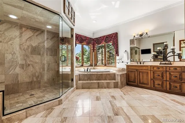 5686 Aspen Leaf Drive Littleton, CO 80125