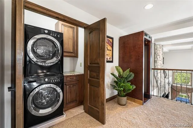 5686 Aspen Leaf Drive Littleton, CO 80125
