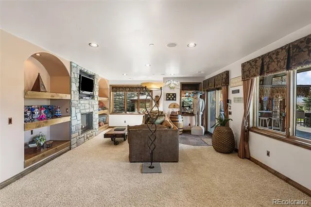 5686 Aspen Leaf Drive Littleton, CO 80125
