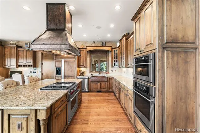 5686 Aspen Leaf Drive Littleton, CO 80125