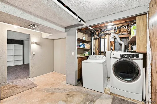 2541 Billings Street Aurora, CO 80011