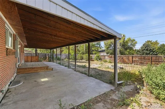 2541 Billings Street Aurora, CO 80011