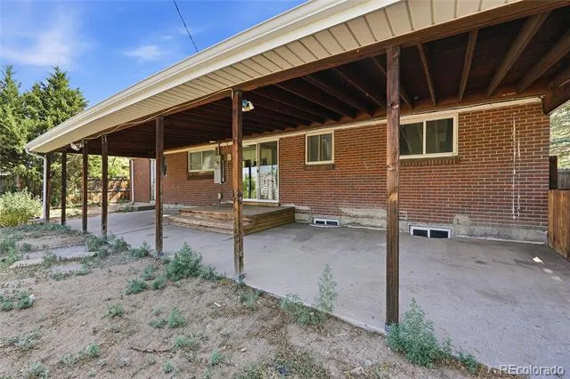 2541 Billings Street Aurora, CO 80011