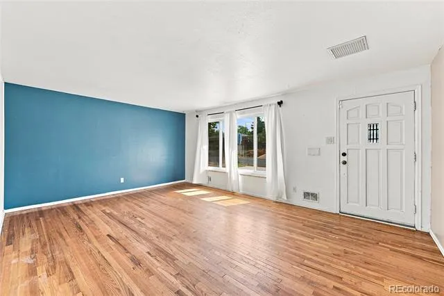 2541 Billings Street Aurora, CO 80011
