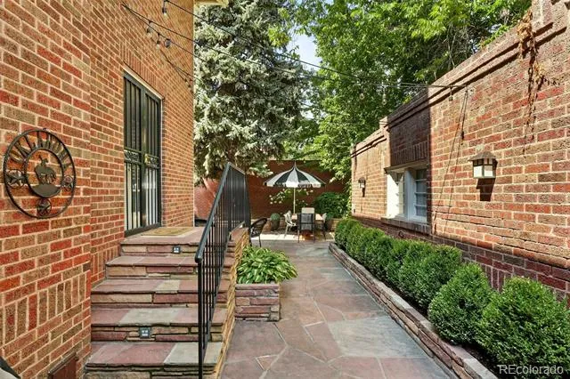 5525 E 17th Avenue Parkway Denver, CO 80220