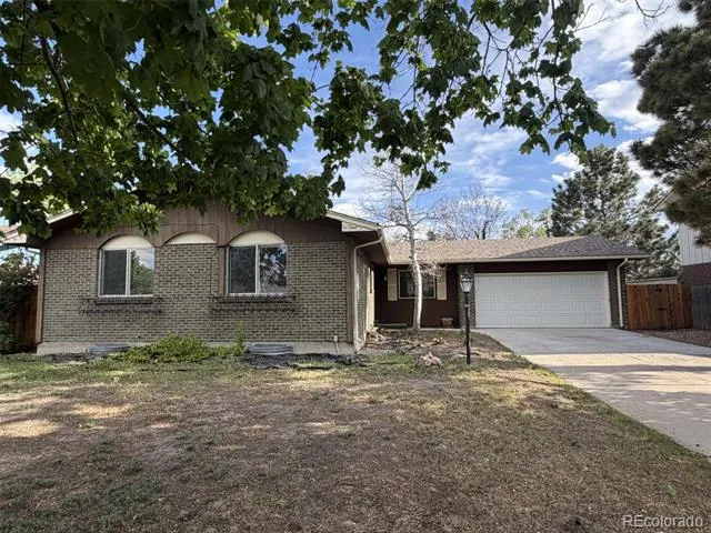 12076 E Montana Place Aurora, CO 80012