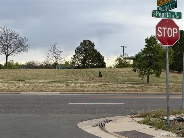 12076 E Montana Place Aurora, CO 80012