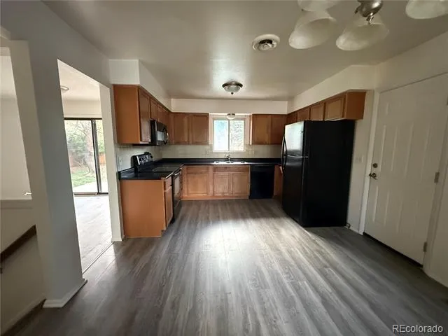 12076 E Montana Place Aurora, CO 80012