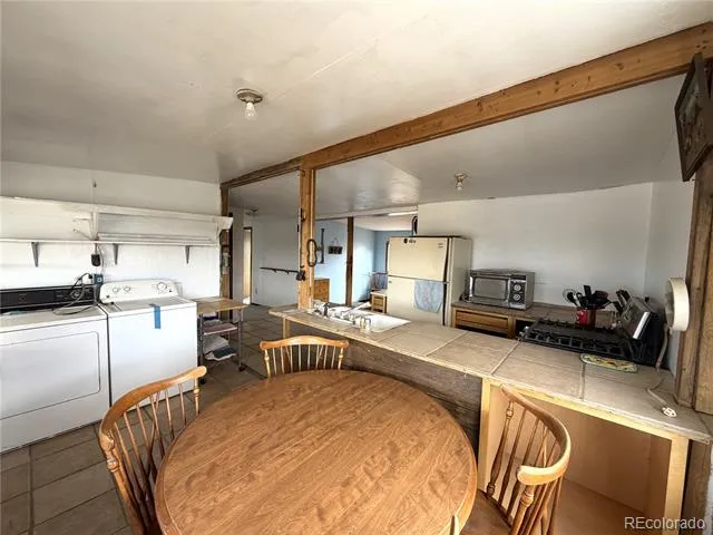 671 Oak Street Hartsel, CO 80449