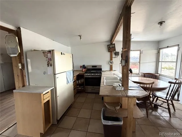 671 Oak Street Hartsel, CO 80449