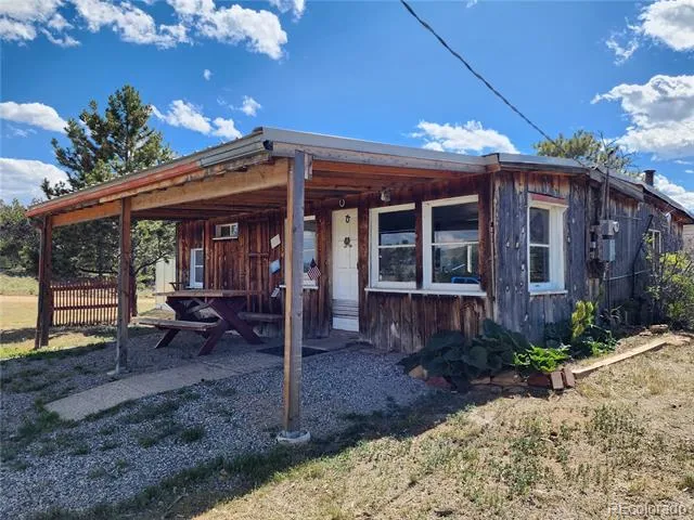 671 Oak Street Hartsel, CO 80449