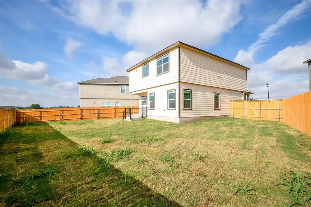 140 Joe Kidd Lane Jarrell, TX 76537
