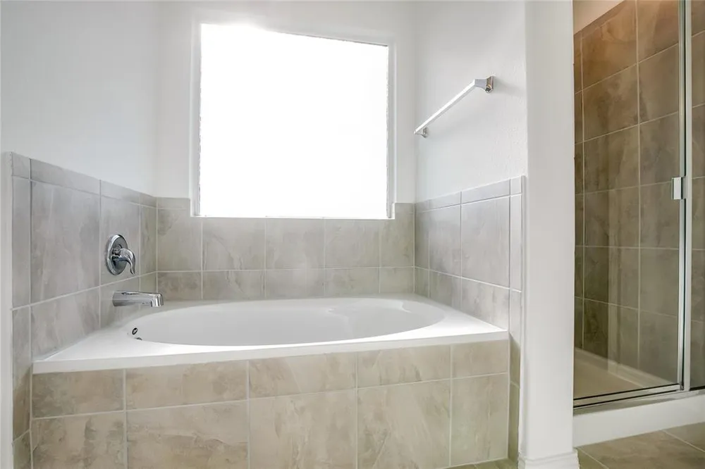 140 Joe Kidd Lane Jarrell, TX 76537