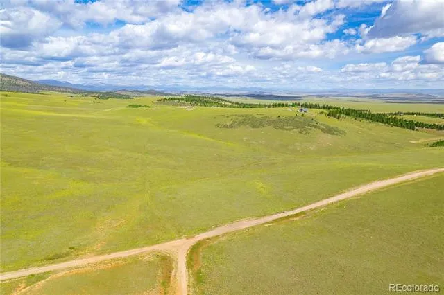 635 Hereford Drive Hartsel, CO 80449