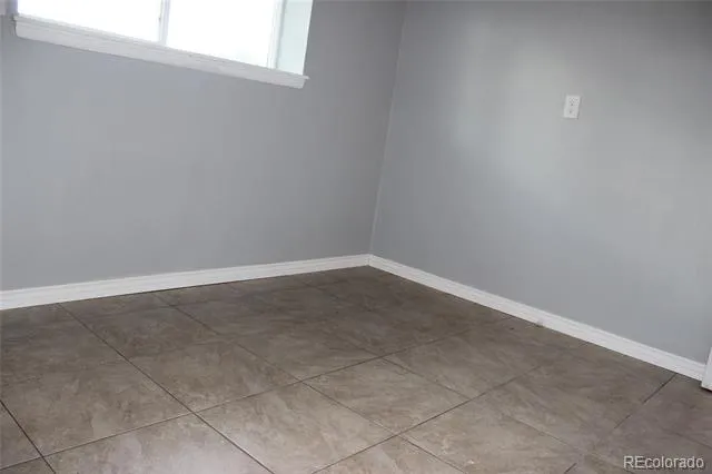 5055 Picket Drive Colorado Springs, CO 80918