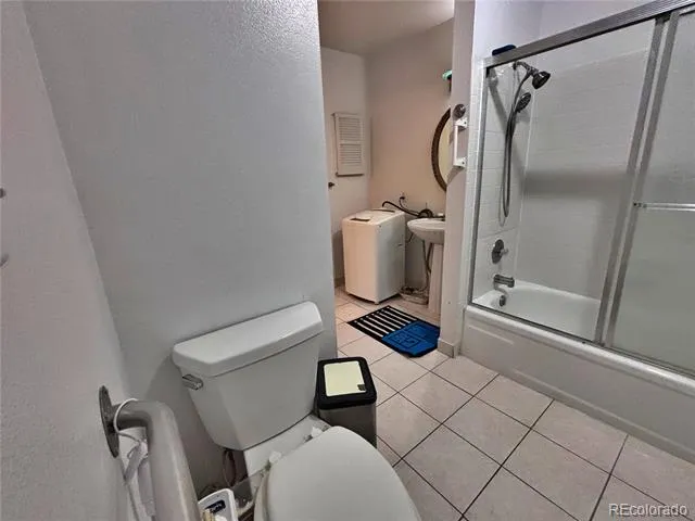 7755 E Quincy #A6-307 Denver, CO 80237