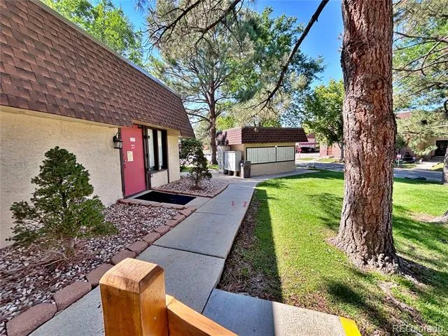 7755 E Quincy #A6-307 Denver, CO 80237